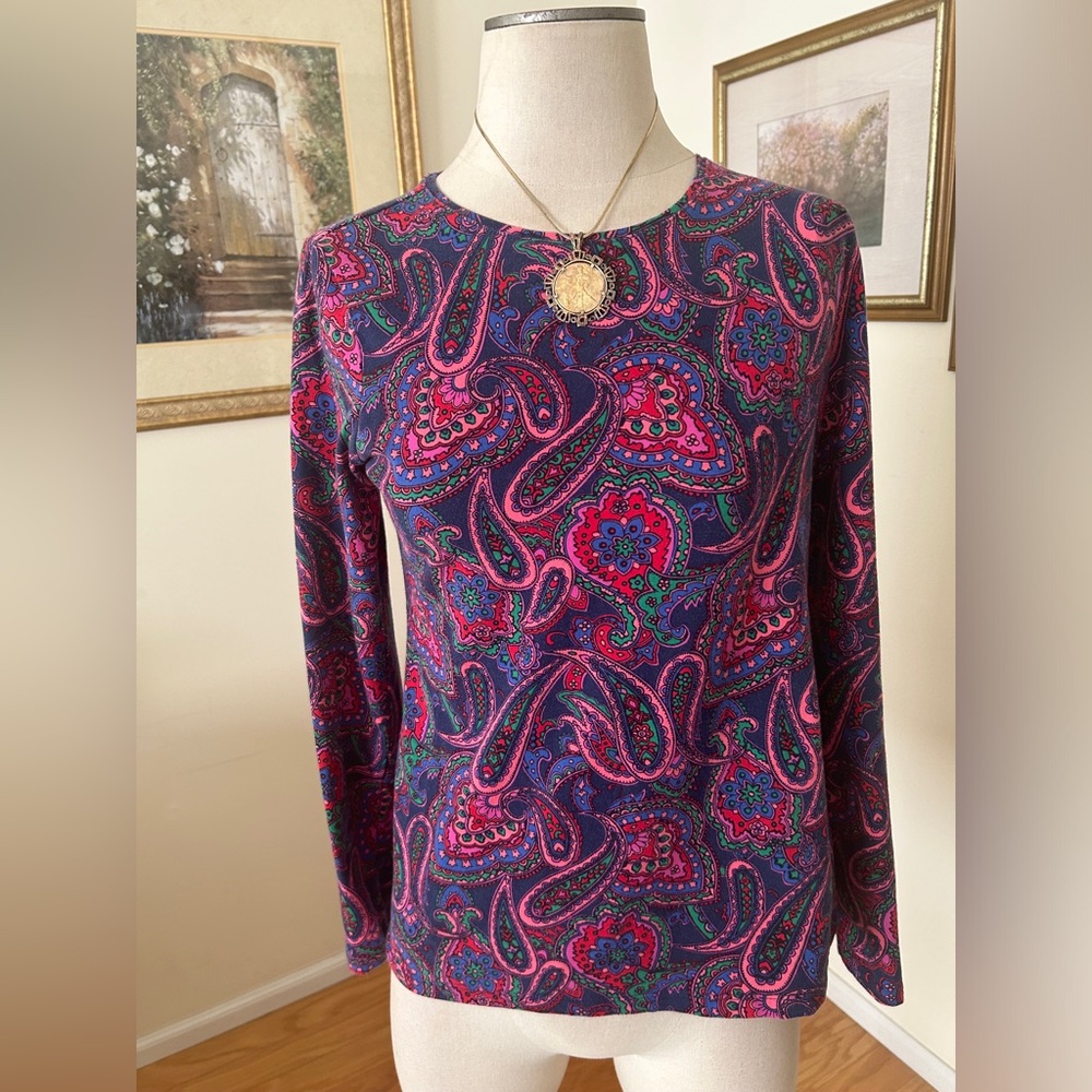Talbots Like new pasiley print crewneck long sleeve t shirt size S. C:4045-7